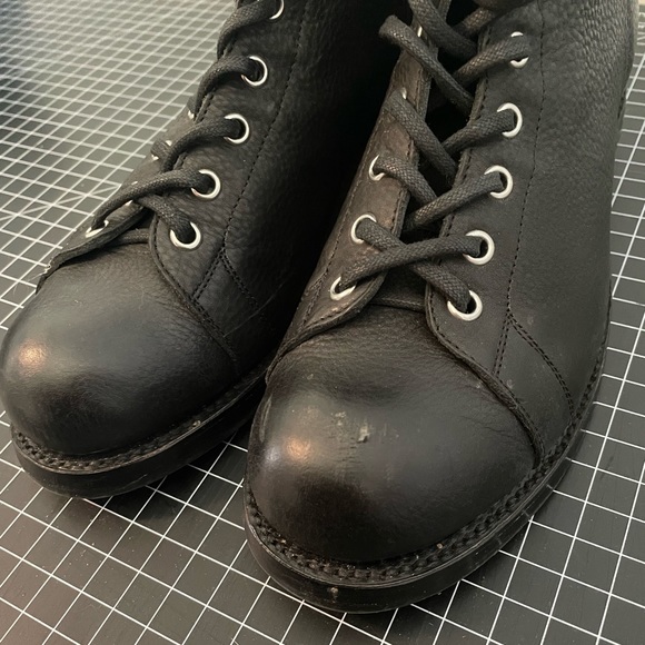 Fluevog, Ricard, size 10 - Picture 3 of 6